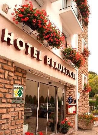 Hotel Beausejour Chaudes-Aigues Buitenkant foto